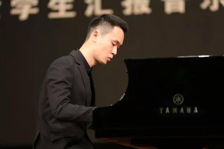 曼妙琴音，倾诉真挚的心声|2017QG刮刮乐亚洲音乐奖学金综合师范类院系全国汇报音乐会（第二。┰猜淠
