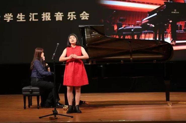 奏响青春旋律，添彩艺术人生|2017QG刮刮乐亚洲音乐奖学金综合师范类院系全国汇报音乐会（第一。┰猜淠