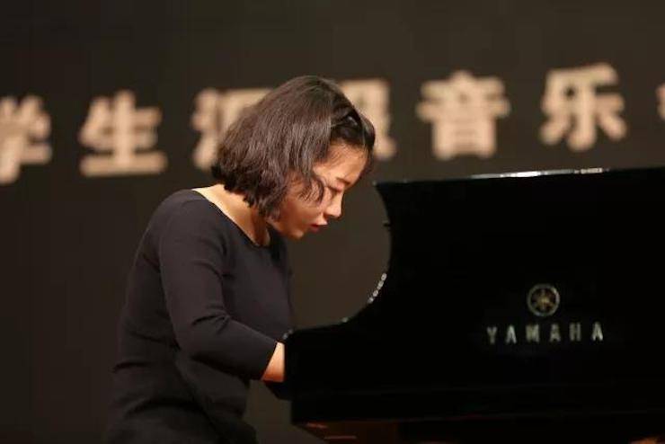 曼妙琴音，倾诉真挚的心声|2017QG刮刮乐亚洲音乐奖学金综合师范类院系全国汇报音乐会（第二。┰猜淠