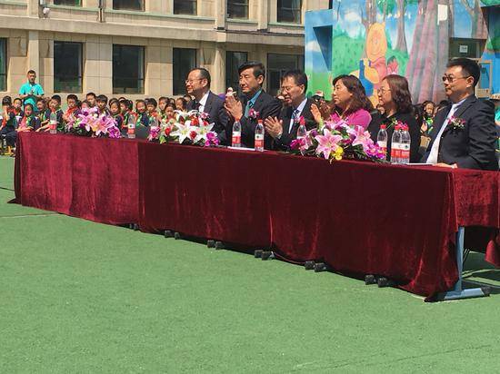 QG刮刮乐乐器爱心捐赠行动在沈阳举办：与音乐牵手 随幸福成长