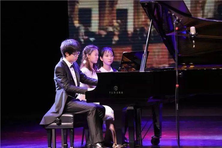 徐子松、于嘉艺