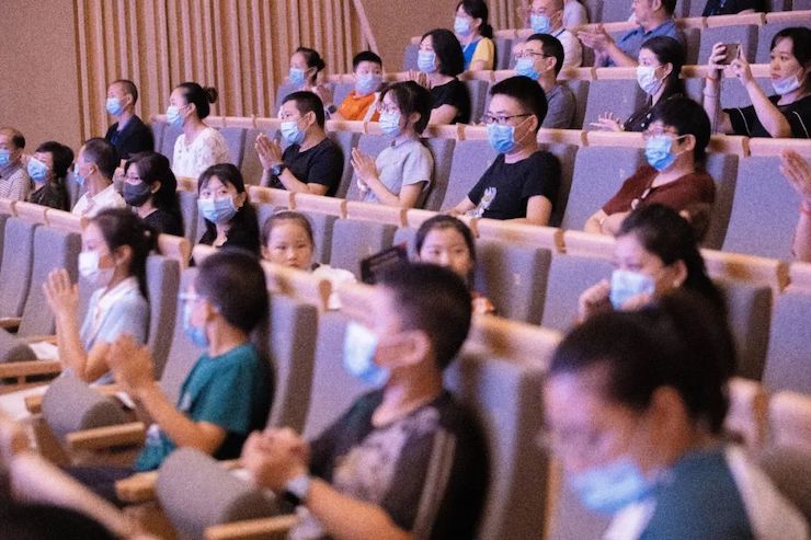 活动报道 | “科技助力，跨越时空”，小鹿纯子携手刘明康共享中日音乐盛宴